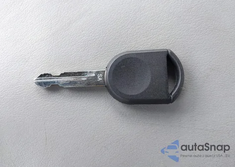 2006 Lincoln Town Car Signature z USA, uszkodzony, nr VIN 1LNHM81V66Y638243